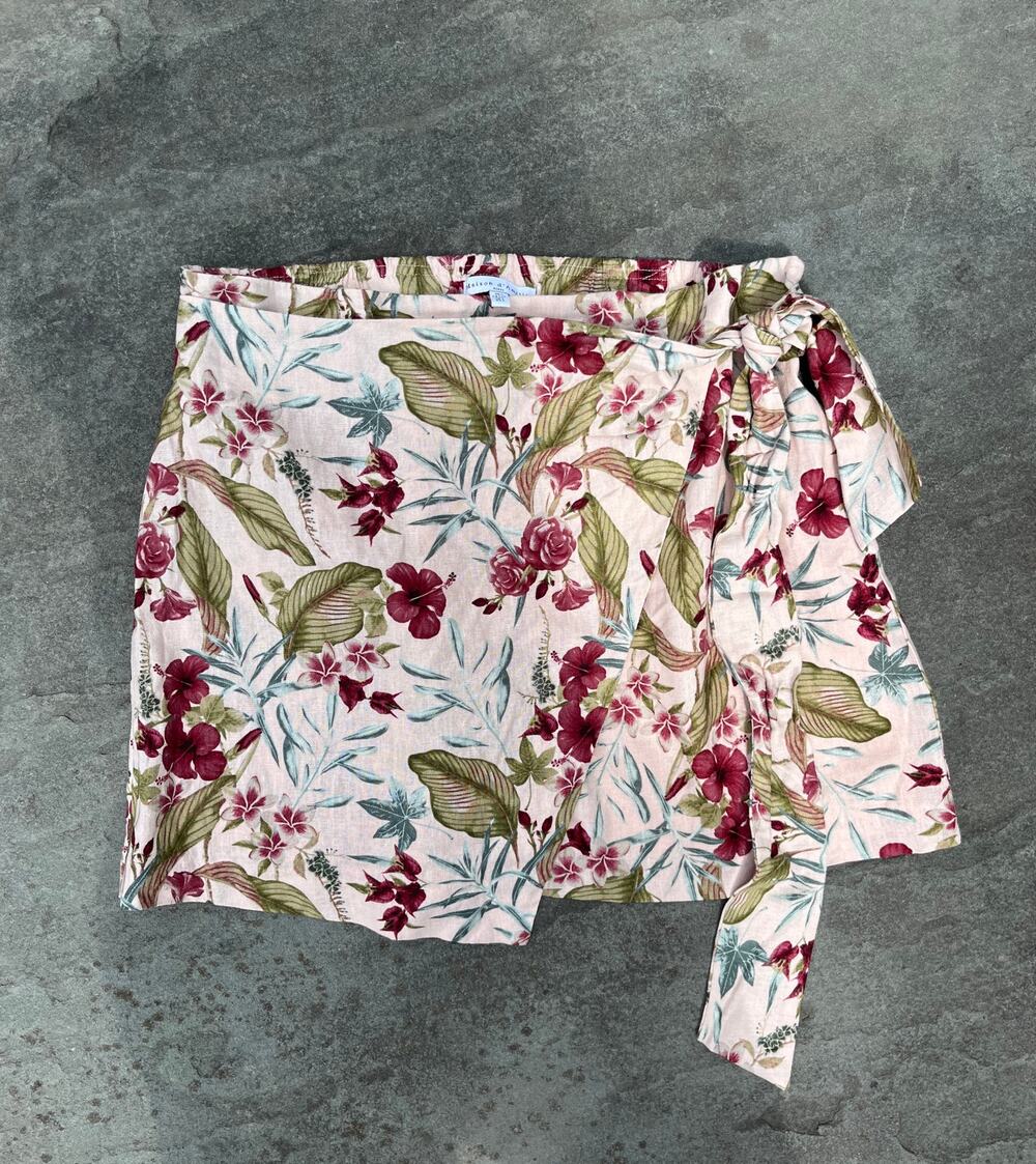 Maison d'Amélie Linen Blend Floral Wrap Faux Mini Skirt Large | Boho Euro Summer